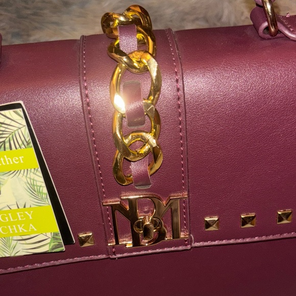 Badgley Mischka Satchel purse crossbody with Gold Accents NWT - Picture 5 of 13